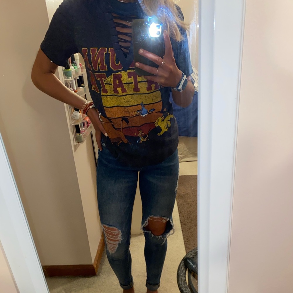 DISNEY hakuna matata shirt